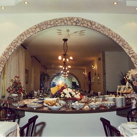 Hotel Pensione Ornella Cesenatico Ngoại thất bức ảnh