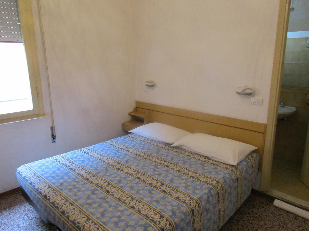 Hotel Pensione Ornella Cesenatico Ngoại thất bức ảnh