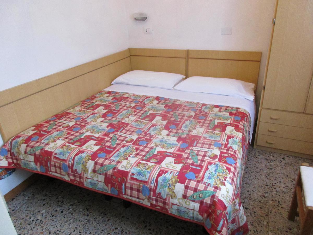Hotel Pensione Ornella Cesenatico Ngoại thất bức ảnh