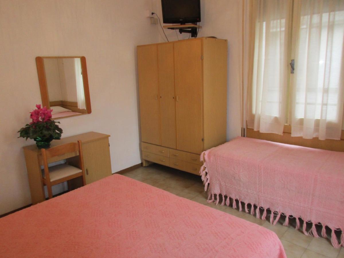 Hotel Pensione Ornella Cesenatico Ngoại thất bức ảnh